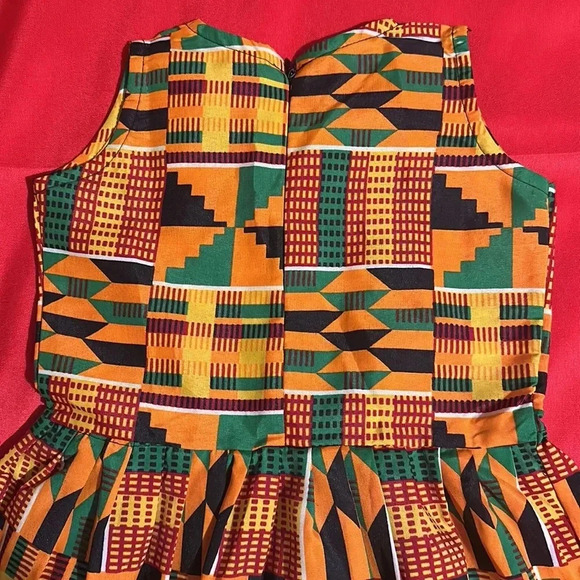Girls Kente African Print Dress, NWT, size 6, beautiful, great quality - Picture 4 of 4